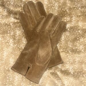 Women’s suede gloves